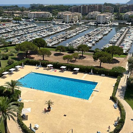 Appartement T3 De Standing Vue Mer Et Marina Mandelieu 外观 照片