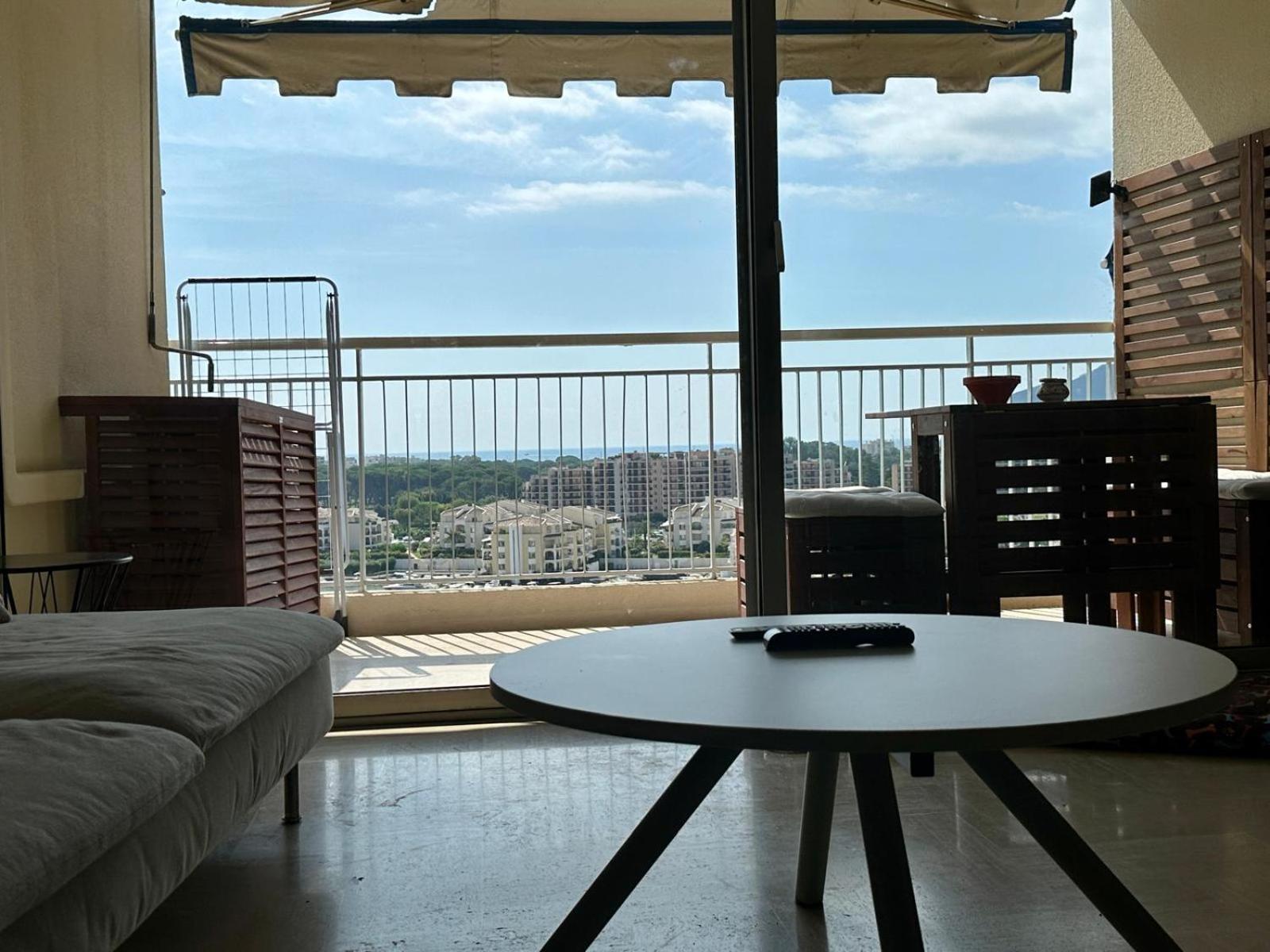 Appartement T3 De Standing Vue Mer Et Marina Mandelieu 外观 照片
