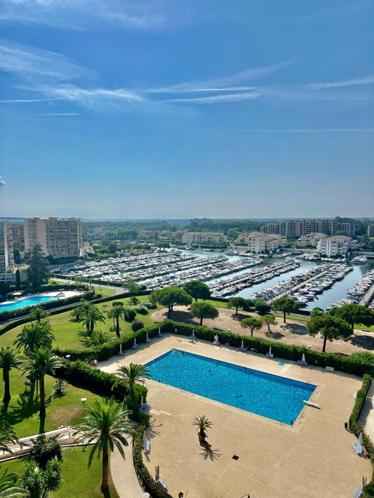 Appartement T3 De Standing Vue Mer Et Marina Mandelieu 外观 照片