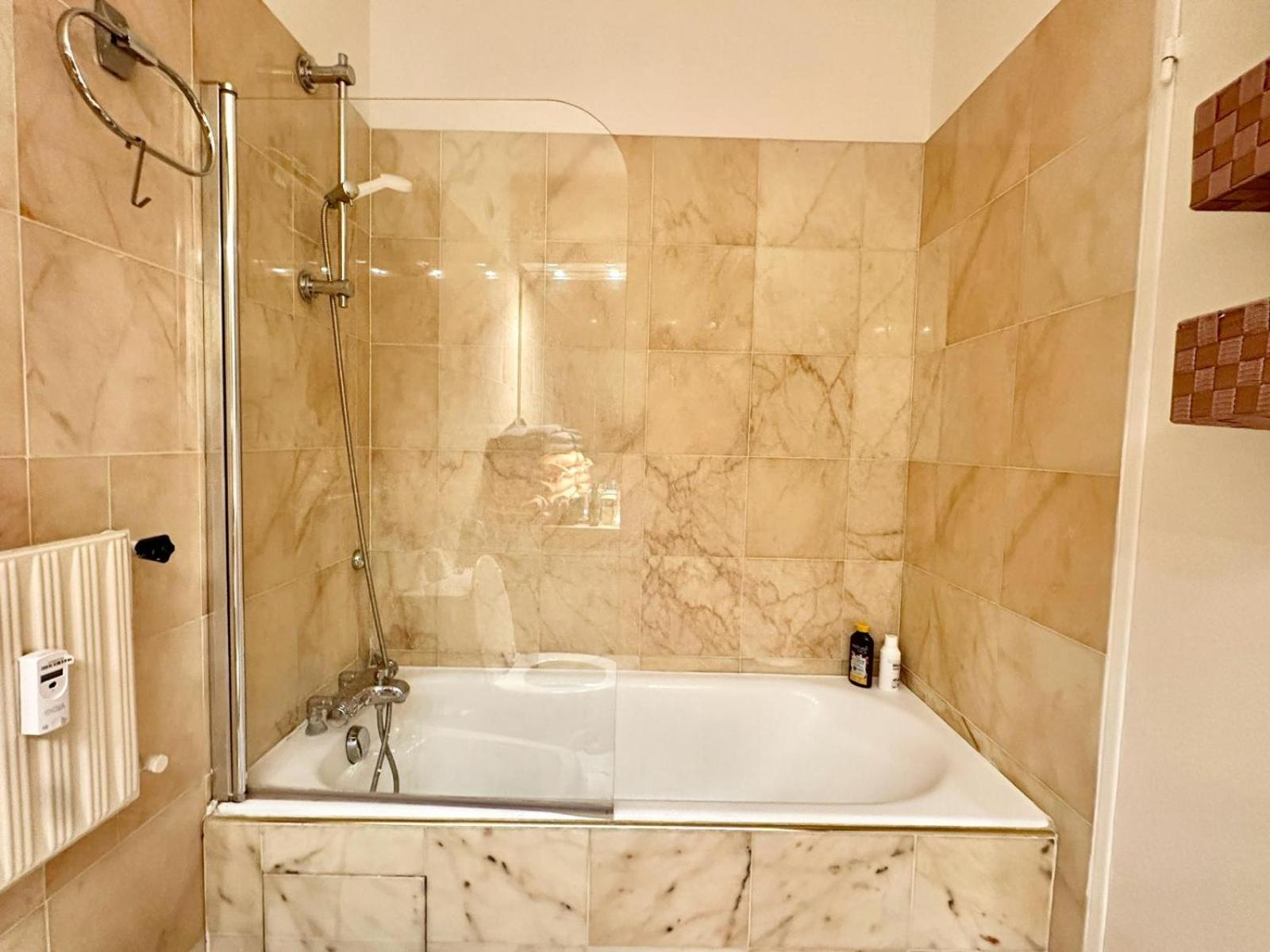 Appartement T3 De Standing Vue Mer Et Marina Mandelieu 外观 照片